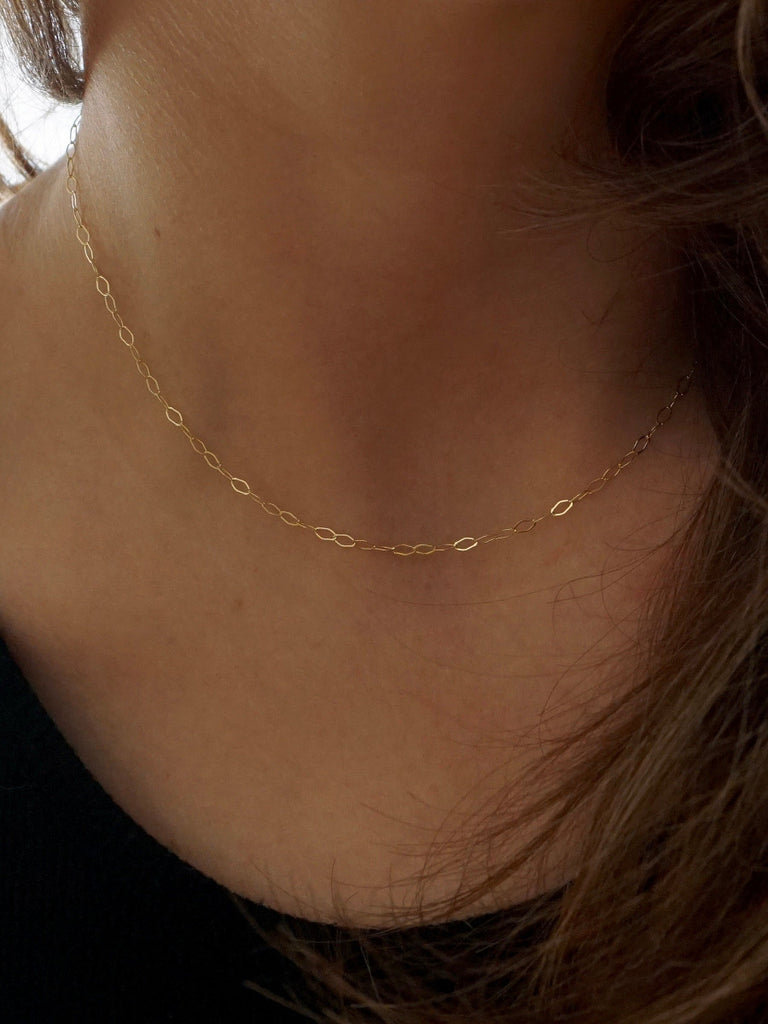 14k solid gold organic oval chain necklace